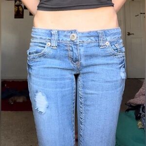 Super low rise - distressed - amethyst jeans